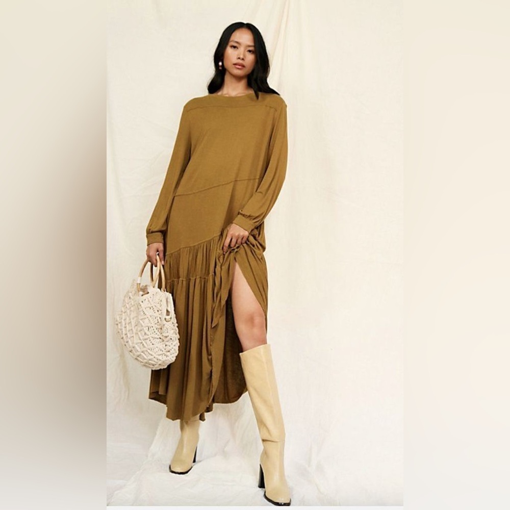Free People beach jilly midi dress size medium